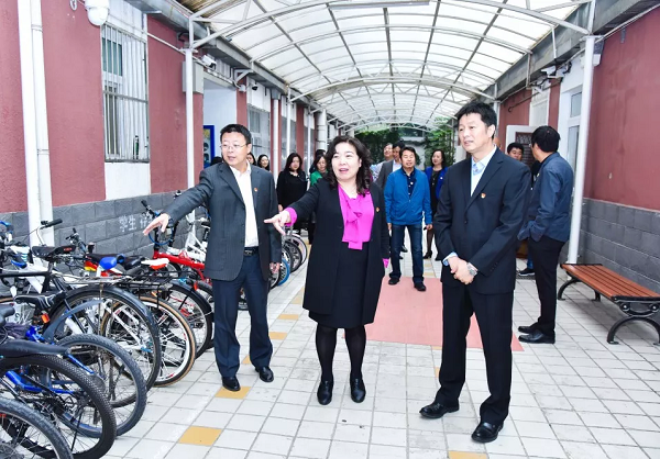 “不忘初心、牢记使命”主题教育进行时 | 两委一室领导班子走进交大附中教育集团开展集体调研