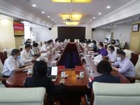 1158名教师受到表彰，快来为你的老师点赞！